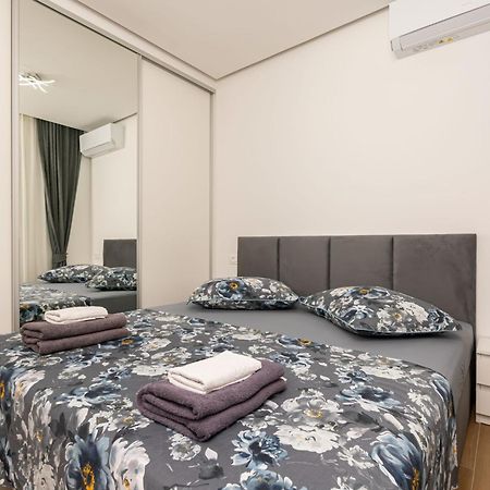 Apartments Hope Dugi Rat Dış mekan fotoğraf