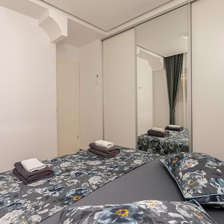 Apartments Hope Dugi Rat Dış mekan fotoğraf