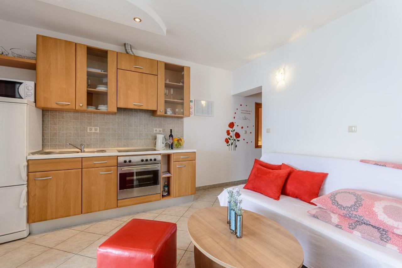Apartments Hope Dugi Rat Dış mekan fotoğraf