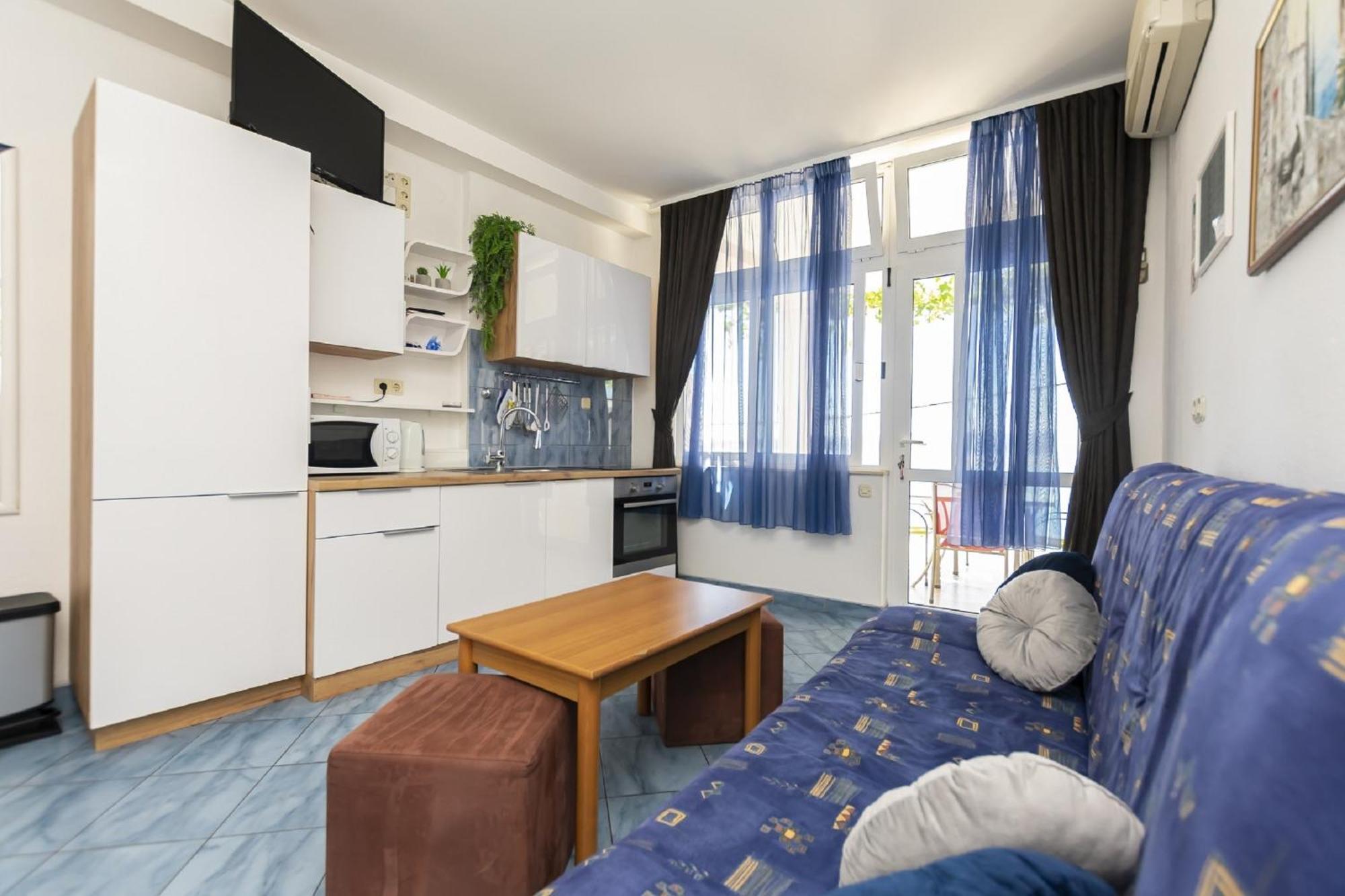 Apartments Hope Dugi Rat Dış mekan fotoğraf